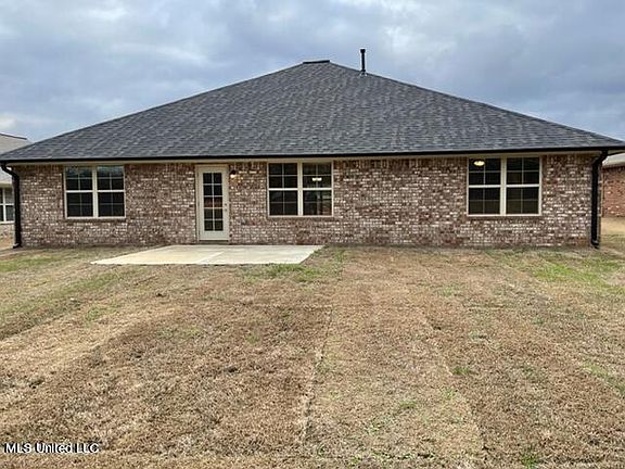 5th image of 5971 Uselton Dr