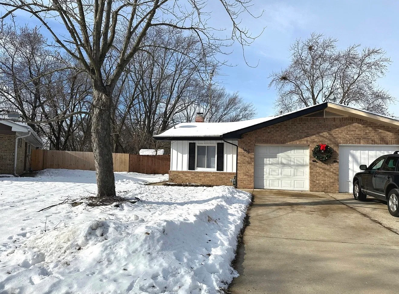 Beverly Ln, Streamwood — Photo 1