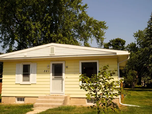321 E School St, Belleville, WI 53508