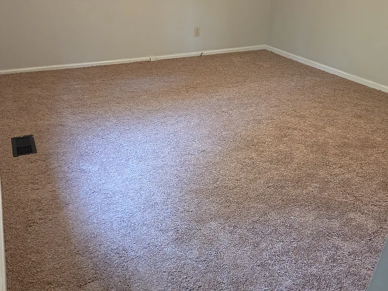1227 Pond Rd — Photo 20