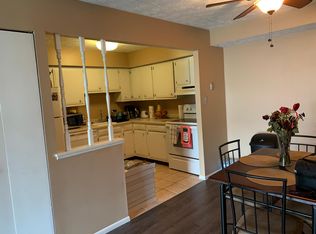 422 Fleeter Ct, Kent, OH 44240