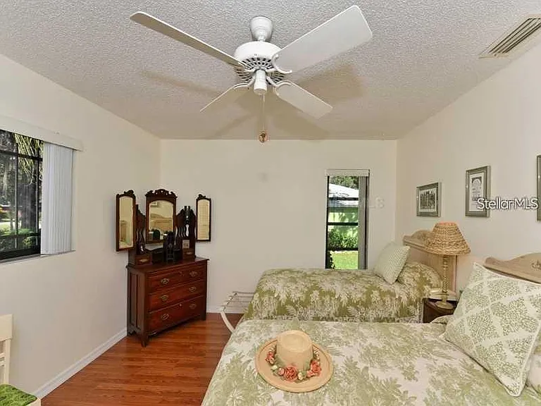 4841 Palm Aire Dr — Photo 12