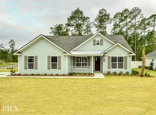 121 Spyglass Ln, Kingsland, GA 31548