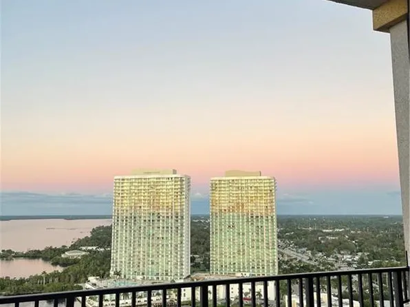 2797 1st St APT 2105, Fort Myers, FL 33916