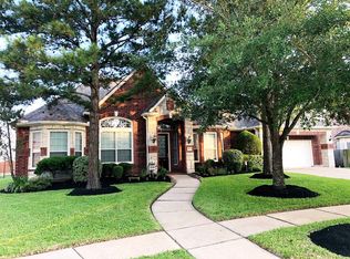 10606 Opal Ridge Dr, Houston, TX 77095