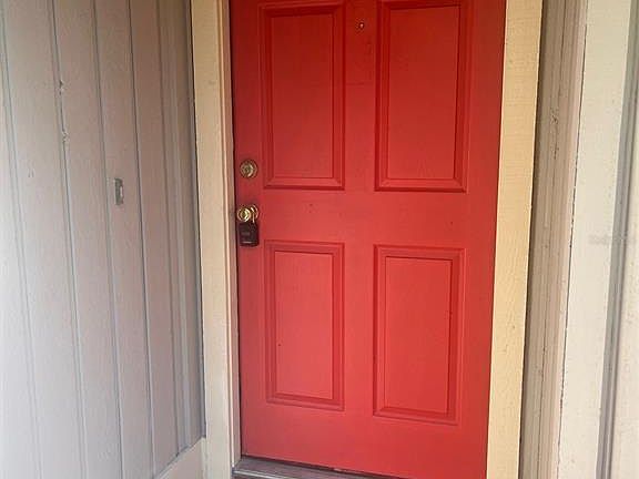 3rd image of 5018 SW 94th St