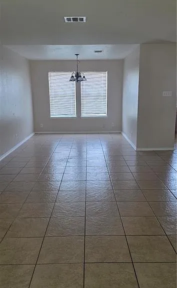 414 Rio Colorado St — Photo 4