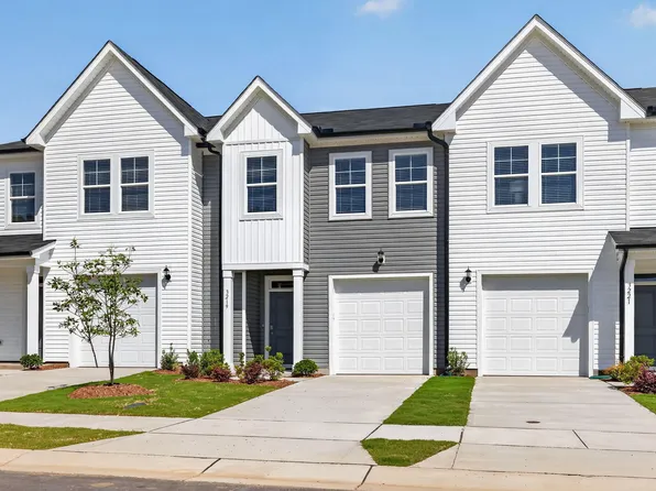 3219 Bailey Lake Dr, Fuquay Varina, NC 27526