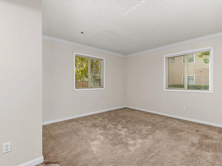1019 Dornajo Way #149 — Photo 14
