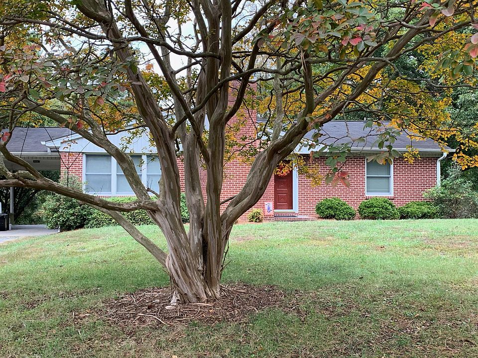 1st image of 4905 Follansbee Rd