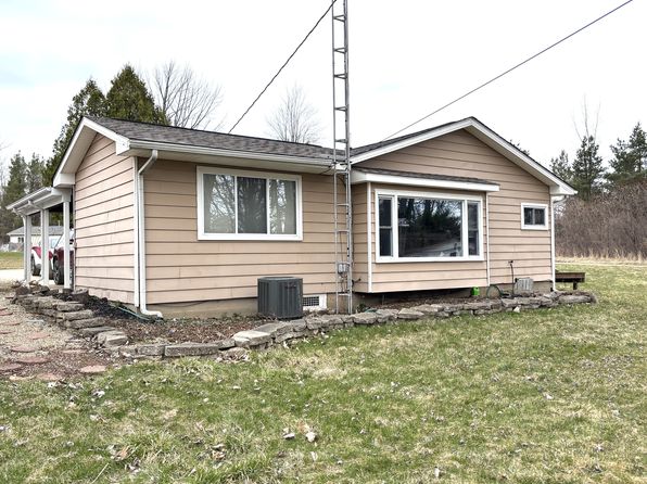 4633 Angling Rd, Silverwood, MI 48760