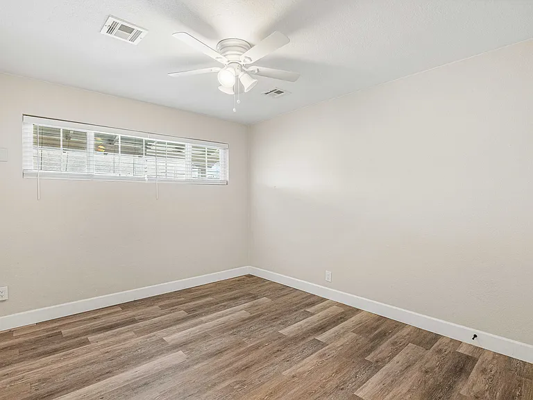 508 N 9th Ave #1 — Photo 16