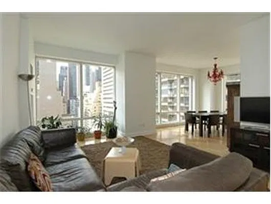 Rented by Douglas Elliman | media 4