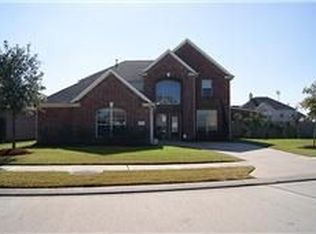 21031 Narrow Gate Dr, Houston, TX 77095