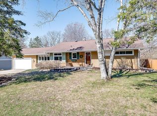 2131 Perry Ave N, Golden Valley, MN 55422