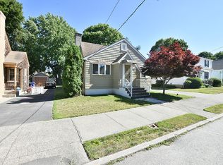 180 W Forest Ave, Pawtucket, RI 02860