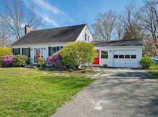 32 Hughey Rd, Scituate, MA 02066