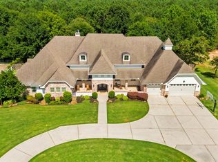 15636 Crown Oaks Dr, Montgomery, TX 77316