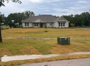 156 Oak Grove Way, Springtown, TX 76082