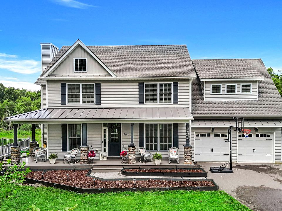 1st image of 643 Ridgebury Road