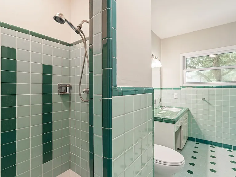 531 Park Ter — Photo 23