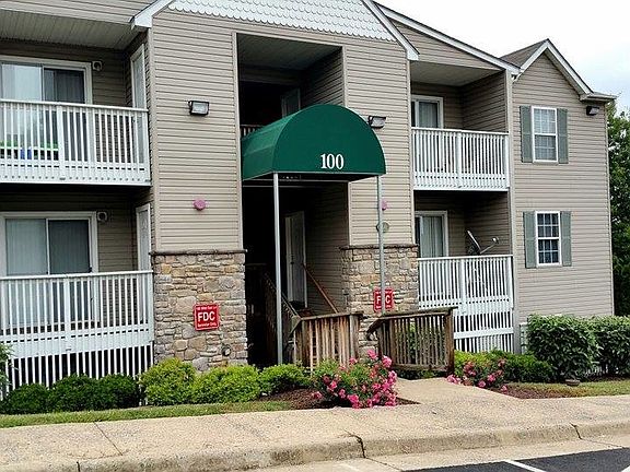 3rd image of 38 White Pine Cir APT 103