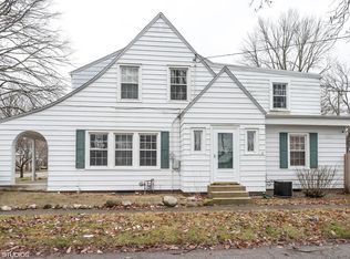 902 Ridge St, La Porte, IN 46350