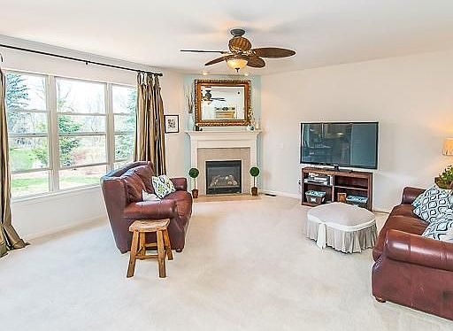3rd image of 510 Fairways Ln