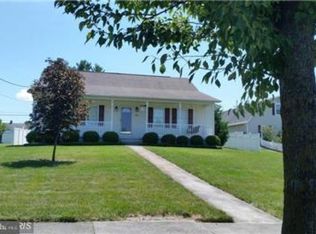 7984 Main St, Middletown, VA 22645