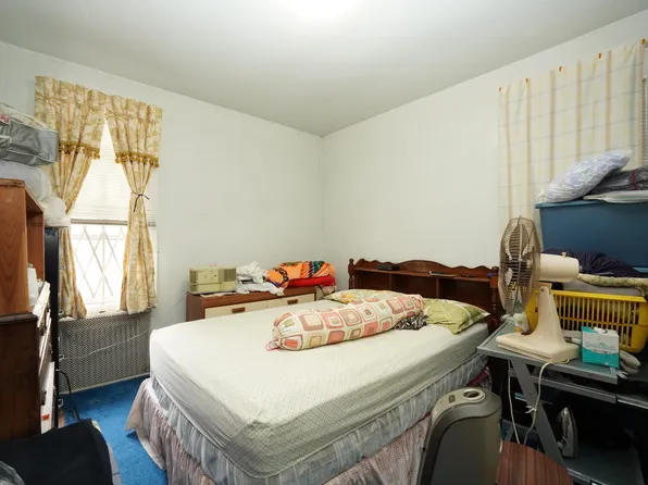 2887 Brighton 6th Street image 4 of 16