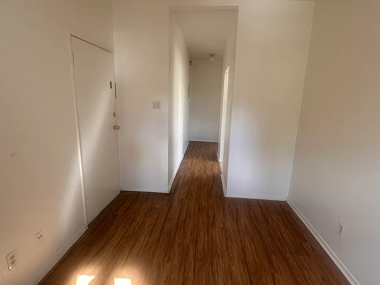 821 N Vendome St #17 — Photo 3