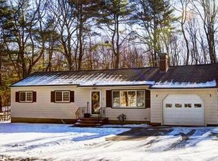 18 Spaulding Rd, Chelmsford, MA 01824