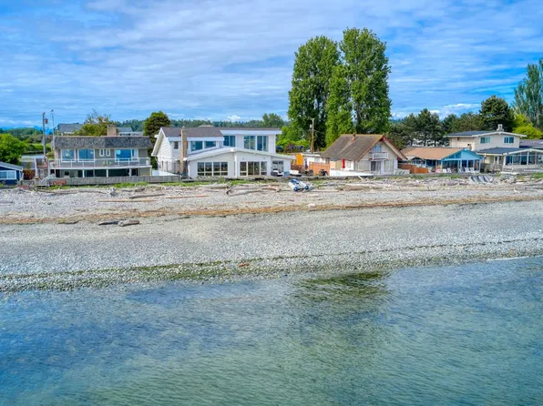 1477 Edwards Dr, Point Roberts, WA 98281