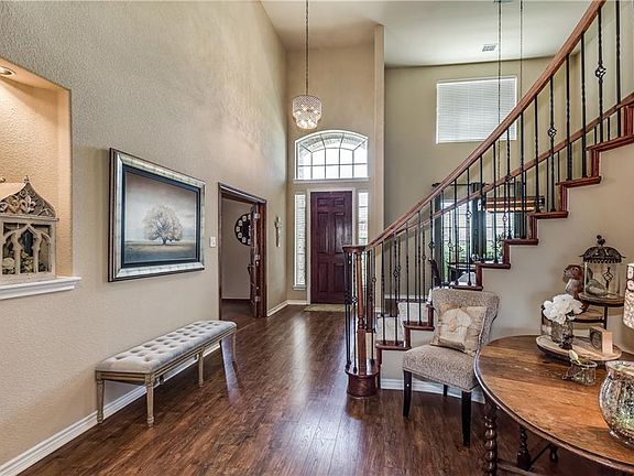5th image of 1207 Shadow Hills Dr