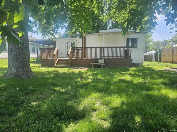 606 Ogdon St, Washington, IN 47501