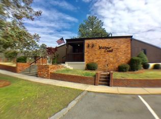766 Willow Creek Dr, Macon, GA