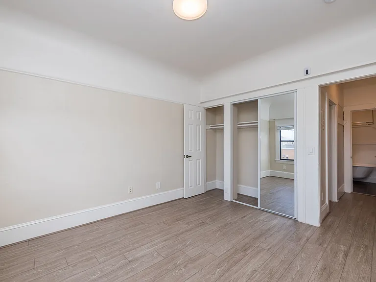 Vue De Lac Apartments — Photo 12