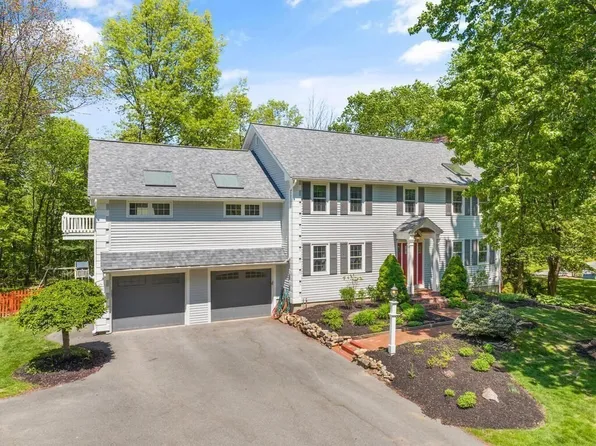 1463 Great Pond Rd, North Andover, MA 01845