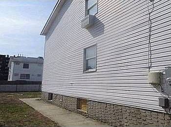 3rd image of 2941 Falcon Ave #2