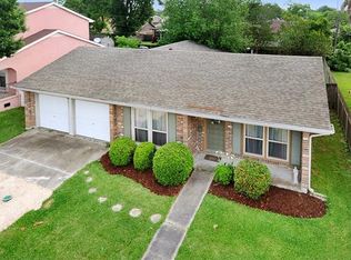 553 Morningside Dr, Gretna, LA 70056