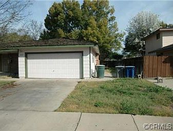 2nd image of 415 Brian Ct