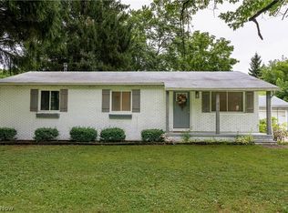 3177 Farmdale Rd, Akron, OH 44312