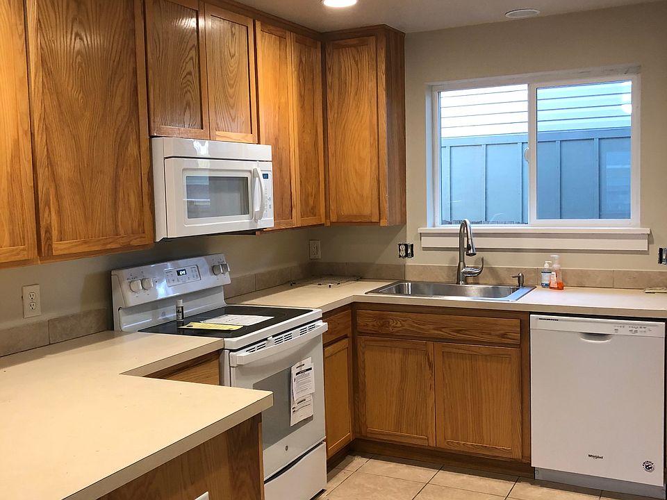 1st image of 2644 Green Villa Ln