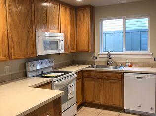 2644 Green Villa Ln, Eugene, OR 97404