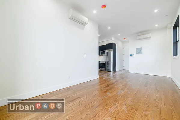 Rented by Urban Pads | media 11