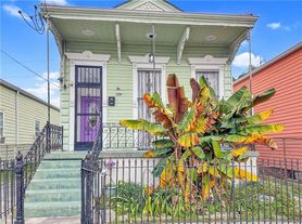 2229 Saint Andrew St