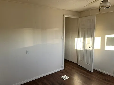 763 W Avenue L #14 — Photo 8