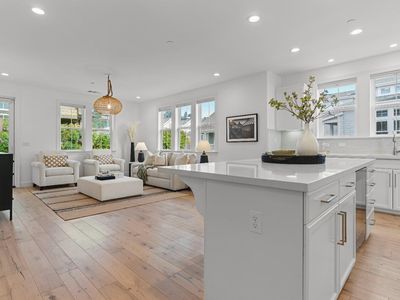 130 Loch Lomond Drive, San Rafael, CA, 94901