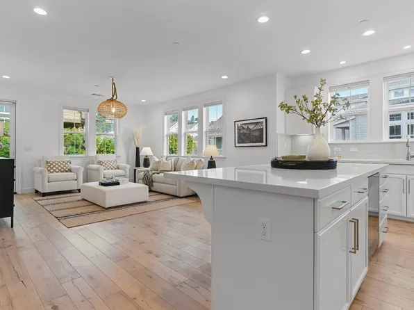 130 Loch Lomond Drive, San Rafael, CA 94901