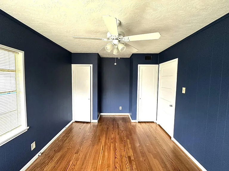 903 Lamonte Ln — Photo 30